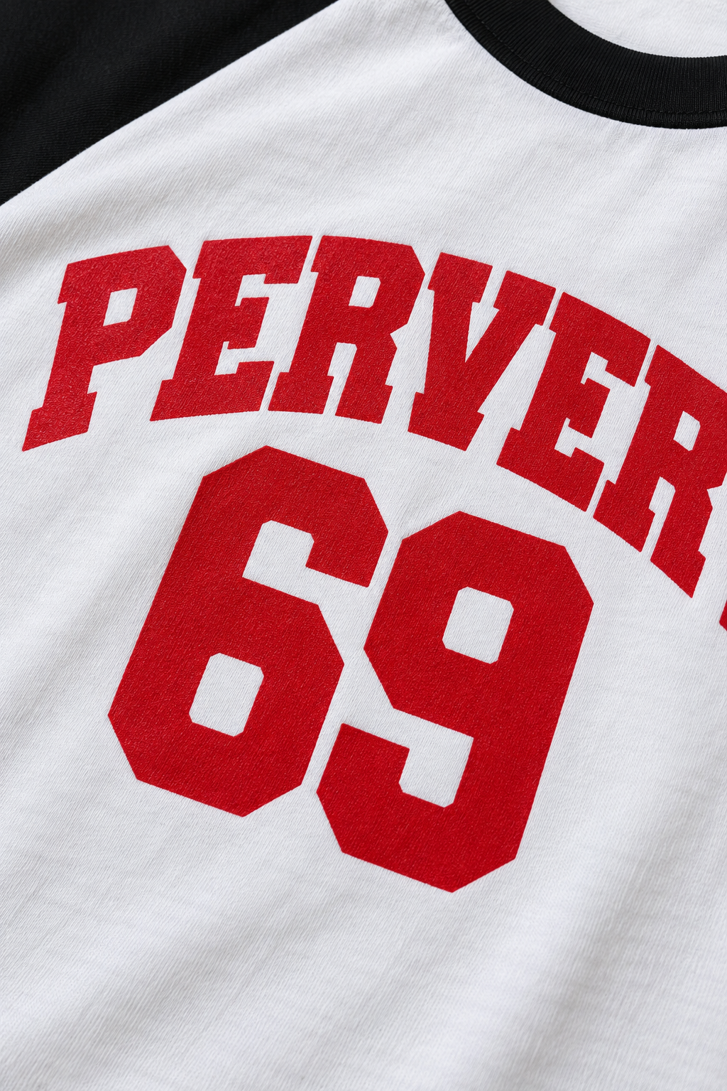 PERVERT 69 Heritage Raglan